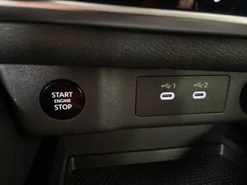 2024 Nissan Rogue - image 21