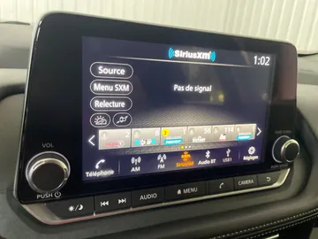 2024 Nissan Rogue - image 25