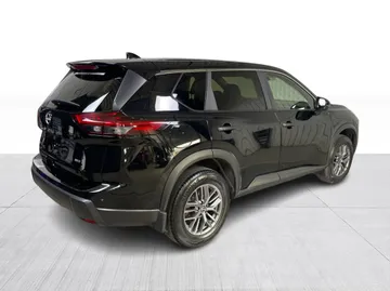 2024 Nissan Rogue - image 13