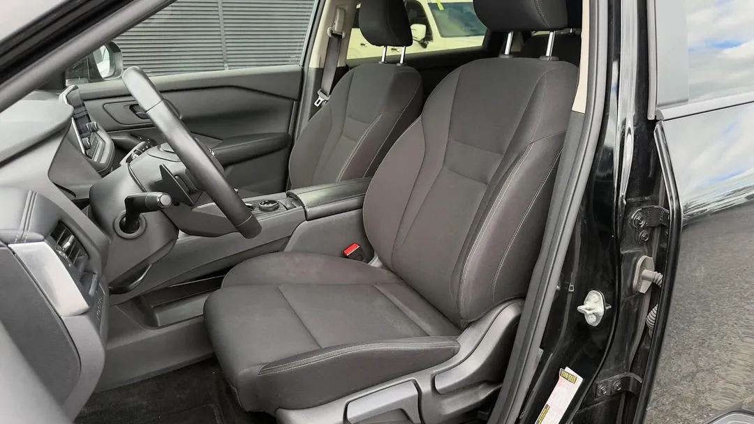 2025 Nissan Rogue AWD S, photo 7