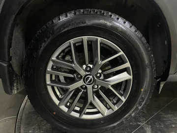 2024 Nissan Rogue - image 19