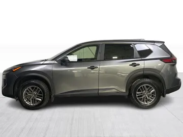 2024 Nissan Rogue - image 4