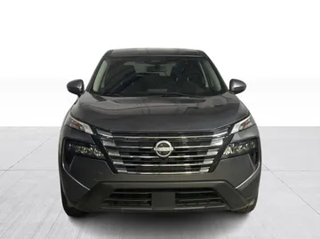 2024 Nissan Rogue - image 2