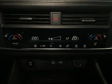 2024 Nissan Rogue - image 21