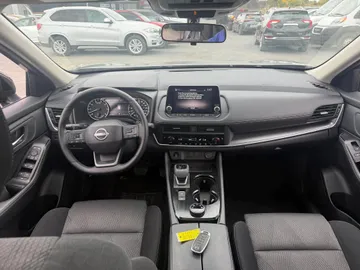 2026 Nissan Rogue - image 9