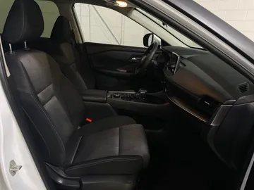 2026 Nissan Rogue - image 10