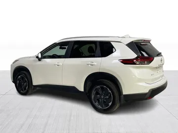 2026 Nissan Rogue - image 6