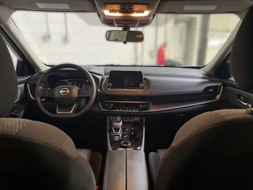 2026 Nissan Rogue - image 14