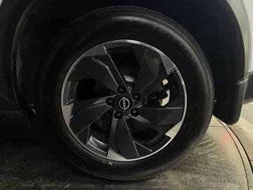2026 Nissan Rogue - image 21