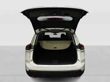 2026 Nissan Rogue - image 13