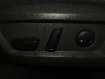 2026 Nissan Rogue - image 19