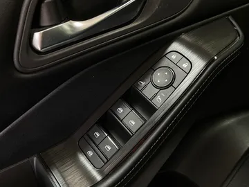 2024 Nissan Rogue - image 23
