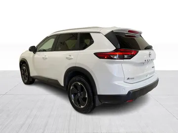 2024 Nissan Rogue - image 12