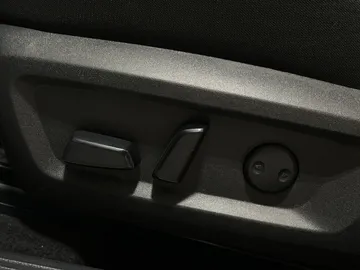 2024 Nissan Rogue - image 19