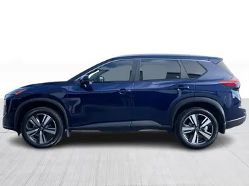 2024 Nissan Rogue - image 11