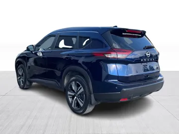 2024 Nissan Rogue - image 12