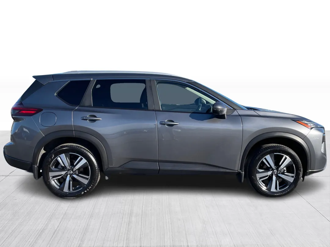 2024 Nissan Rogue for sale - photo 2