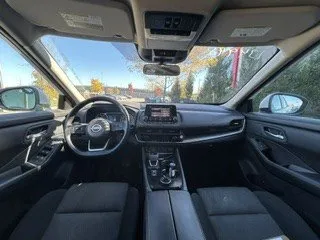 2024 Nissan Rogue - image 9