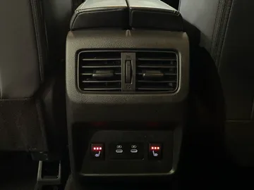 2024 Nissan Rogue - image 29
