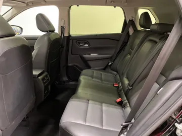2024 Nissan Rogue - image 16