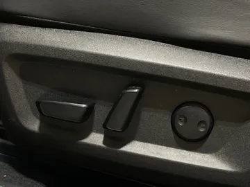 2024 Nissan Rogue - image 19