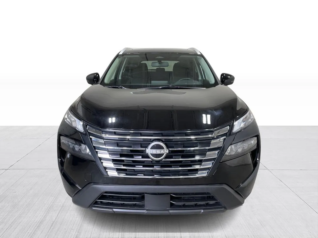 2025 Nissan Rogue — photo 8