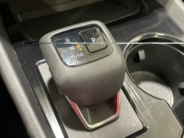 2025 Nissan Rogue - image 25