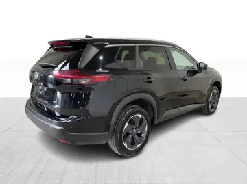 2025 Nissan Rogue - image 15