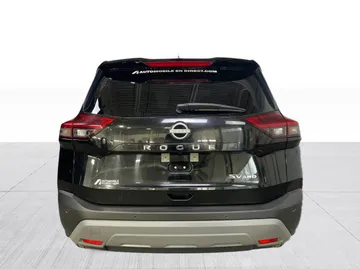 2023 Nissan Rogue - image 12