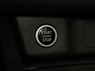 2023 Nissan Rogue - image 23
