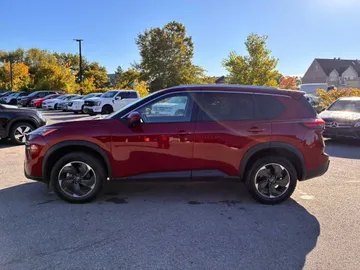 2025 Nissan Rogue - image 6