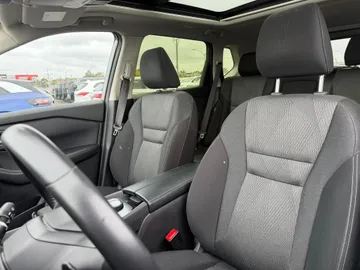 2025 Nissan Rogue - image 8