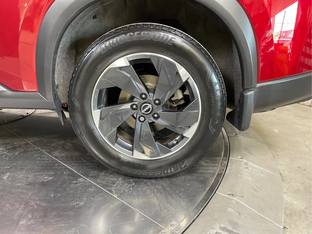 2024 Nissan Rogue — photo 6