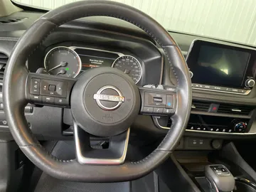 2024 Nissan Rogue - image 18