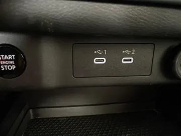 2024 Nissan Rogue - image 29
