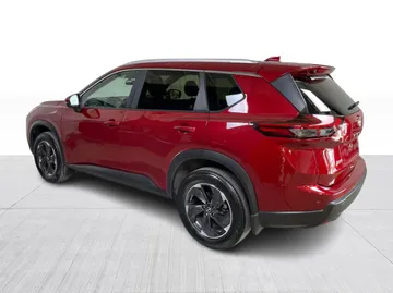 2024 Nissan Rogue - image 11