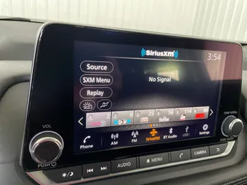 2024 Nissan Rogue - image 31
