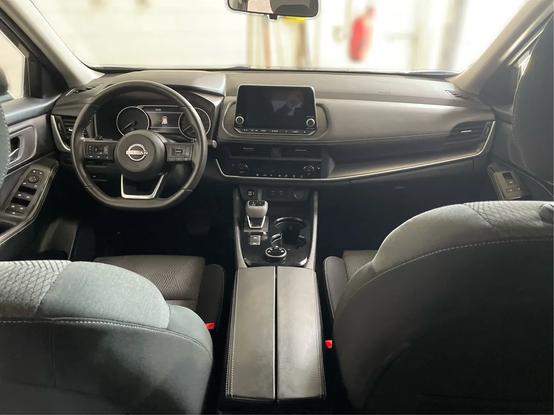 2024 Nissan Rogue — photo 4