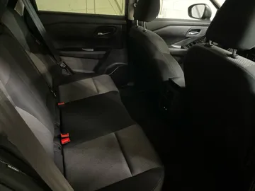 2024 Nissan Rogue - image 16