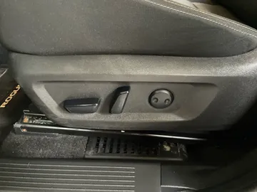 2024 Nissan Rogue - image 20