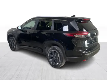 2024 Nissan Rogue - image 11
