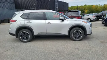 2025 Nissan Rogue - image 6