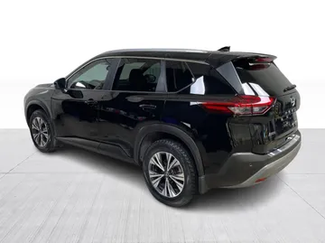 2022 Nissan Rogue - image 11