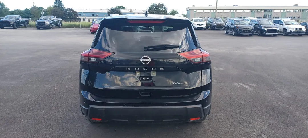 2024 Nissan Rogue SV Moonroof AWD, photo 6