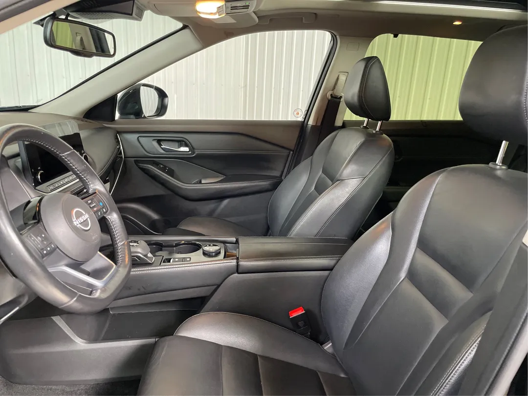 2023 Nissan Rogue for sale - photo 3
