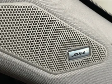 2023 Nissan Rogue - image 28