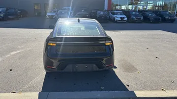 2024 Toyota Prius Prime - image 6