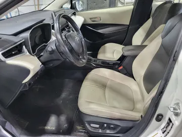 2021 Toyota Corolla - image 8