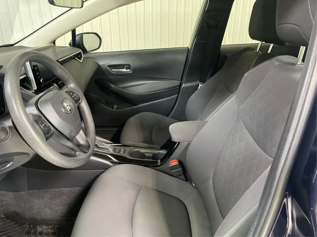 2020 Toyota Corolla Hybrid — photo 3