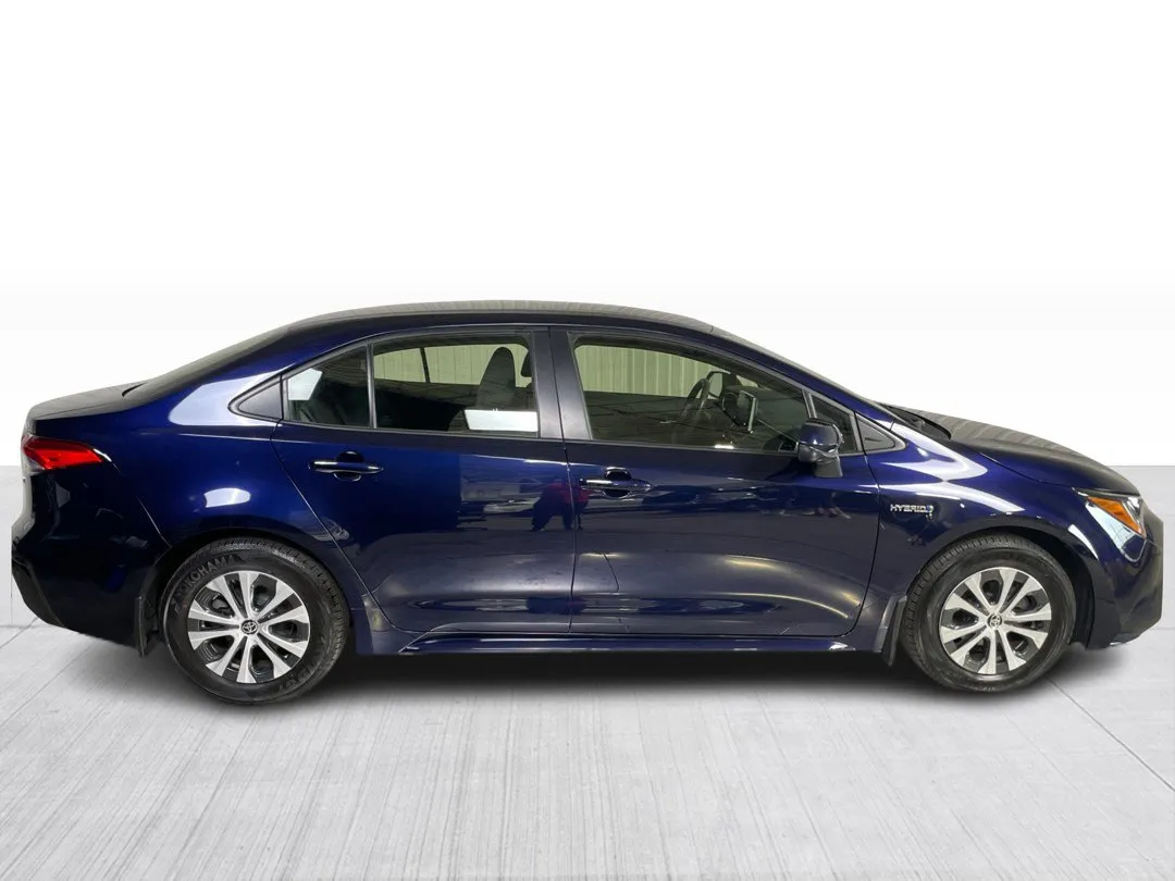 2020 Toyota Corolla Hybrid — photo 2